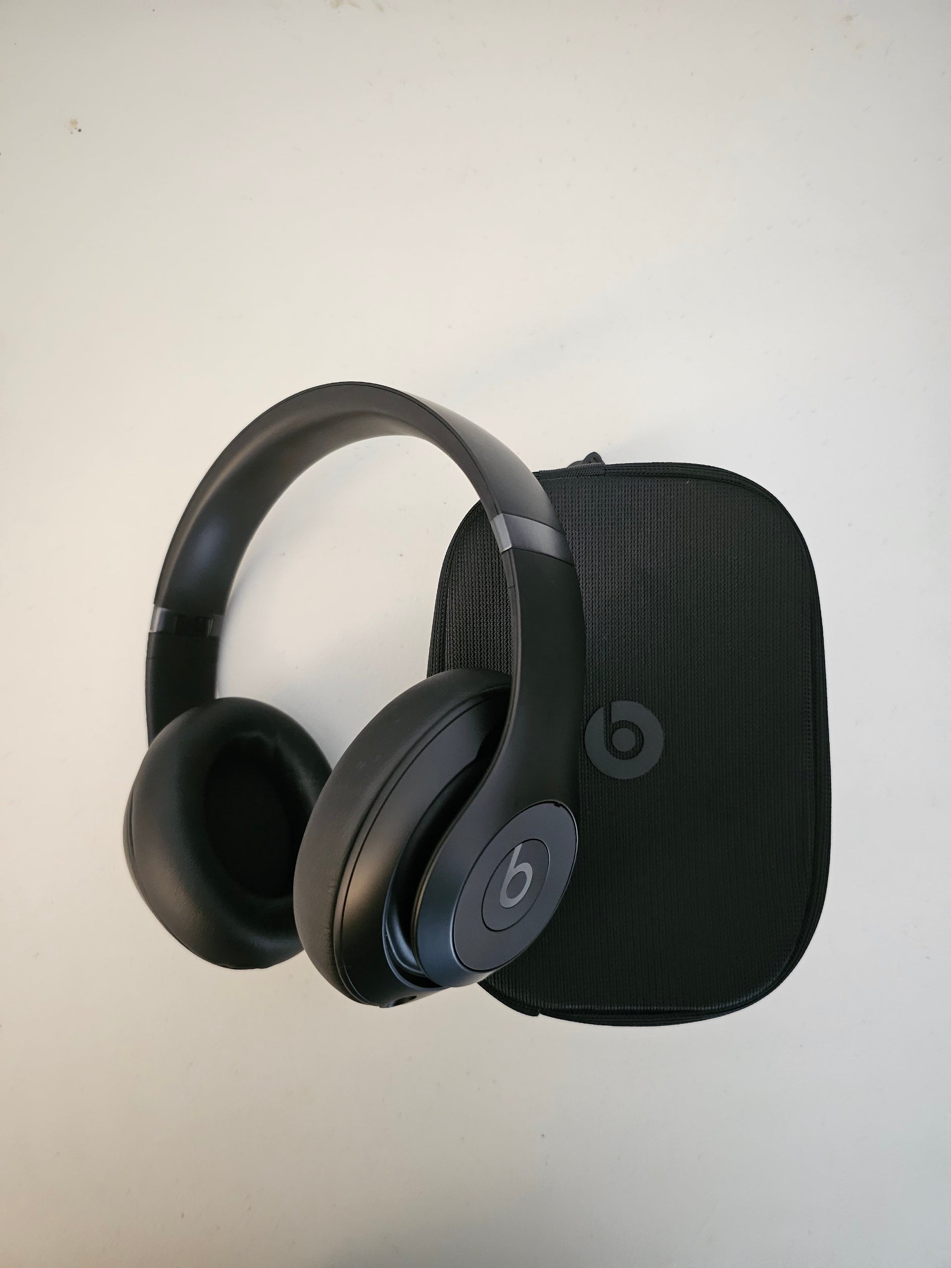 Beats Studio Pro